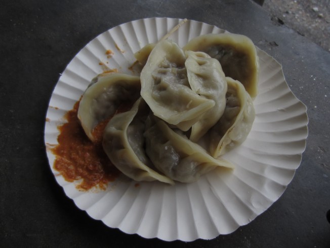 Momos